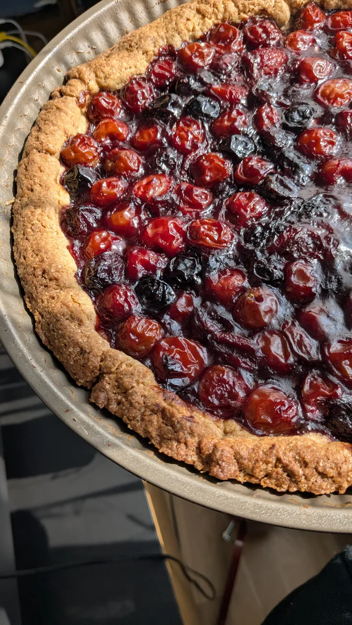 Cherry pie